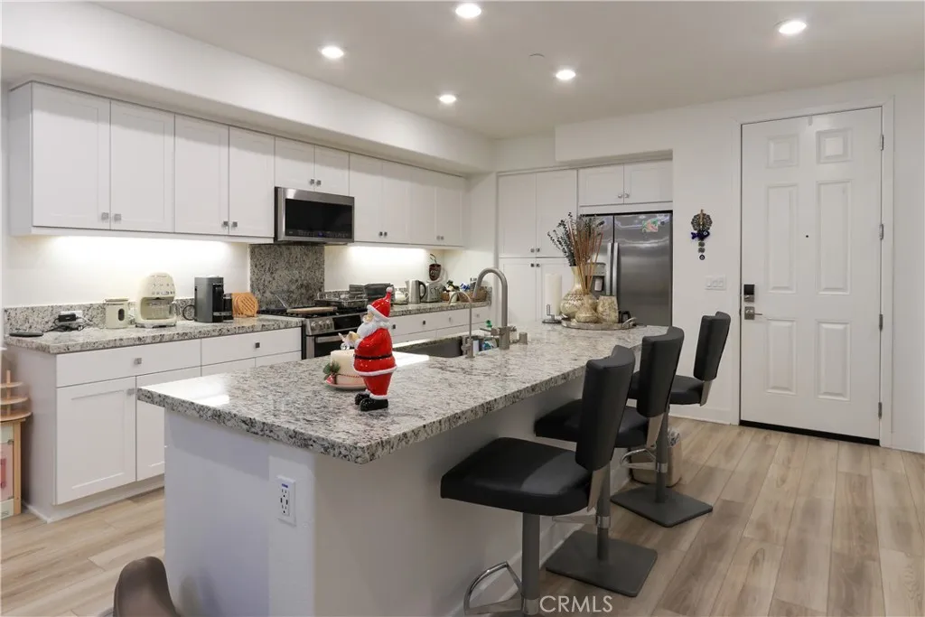 1891 S Union Street South Unit 111, Anaheim, CA 92805 - Photo 3 of 35, Anaheim, CA