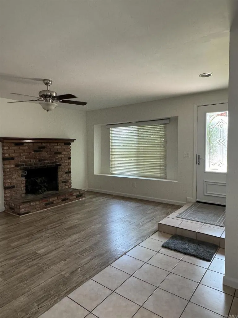 https://cdn.realtyfeed.com/cdn/127/306481266/1af69c9d12c53243f6eb89df8eaf40d0.webp