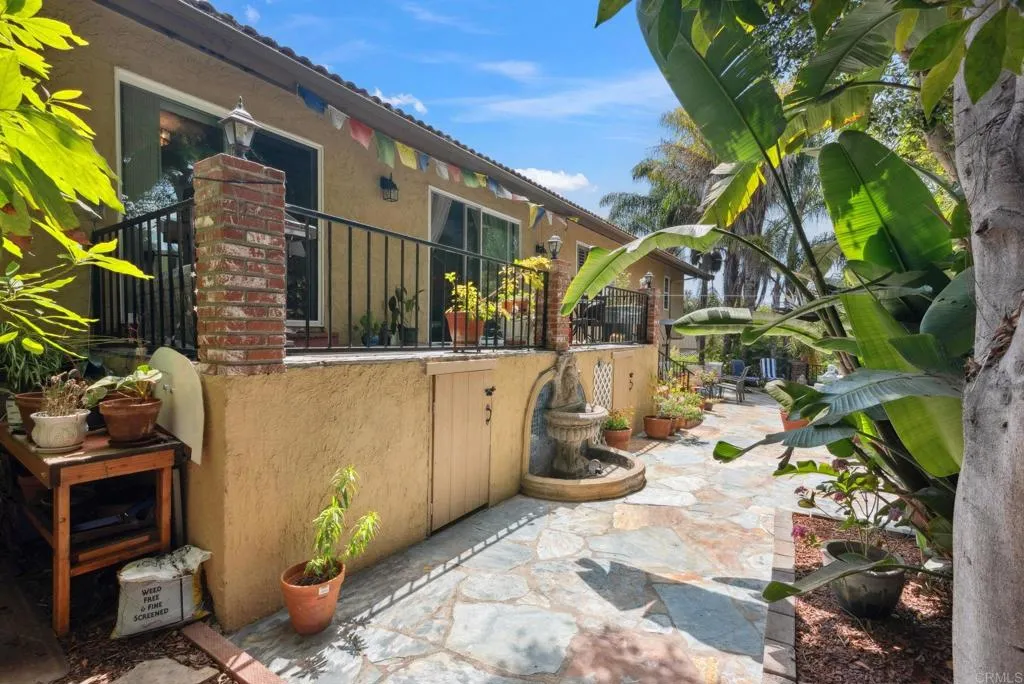 https://cdn.realtyfeed.com/cdn/127/306481351/637c566b6d57bbfb37ddc86cdfa49a1e.webp