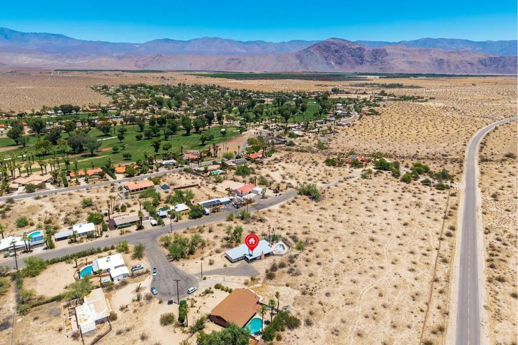 https://cdn.realtyfeed.com/cdn/127/306481354/2385e859f2d7df21573ae6130397ef4c.webp