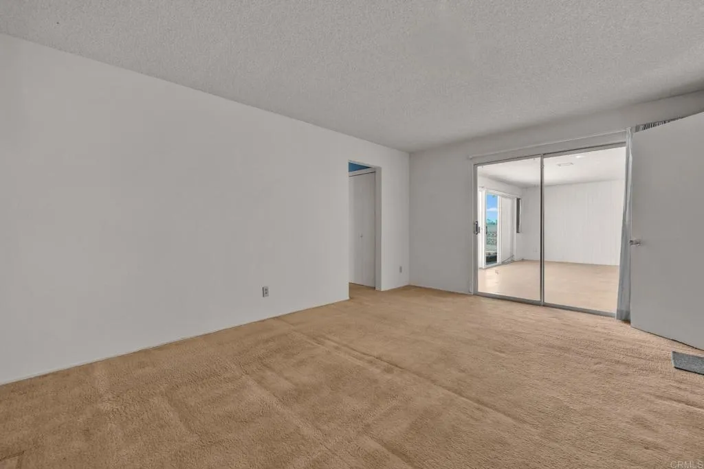 https://cdn.realtyfeed.com/cdn/127/306481354/26737b1951f534fa55c467a6a2c10d6d.webp