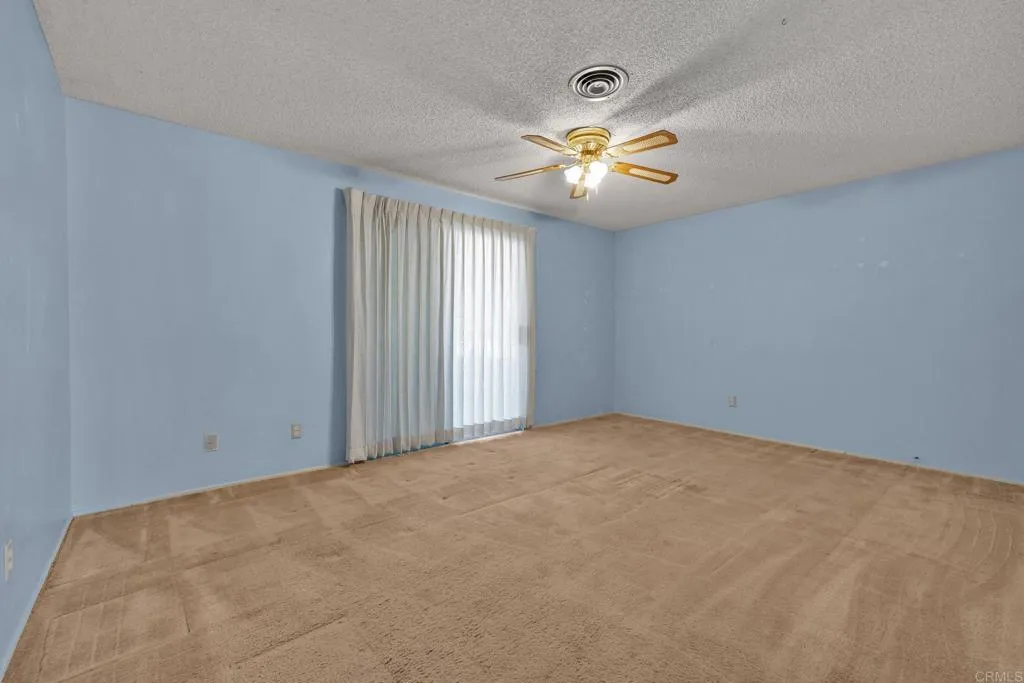 https://cdn.realtyfeed.com/cdn/127/306481354/ee671f1ce78019d5ee8886d08b87f526.webp