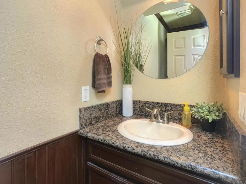 https://cdn.realtyfeed.com/cdn/127/306481408/2640ea2c0f24d2a07722c32a2bf4c3b1.webp