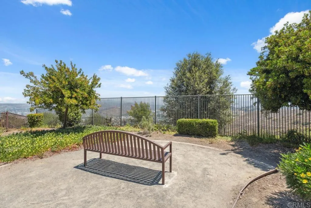 https://cdn.realtyfeed.com/cdn/127/306481655/a9d3554f34591604d70e3952cc9edb76.webp