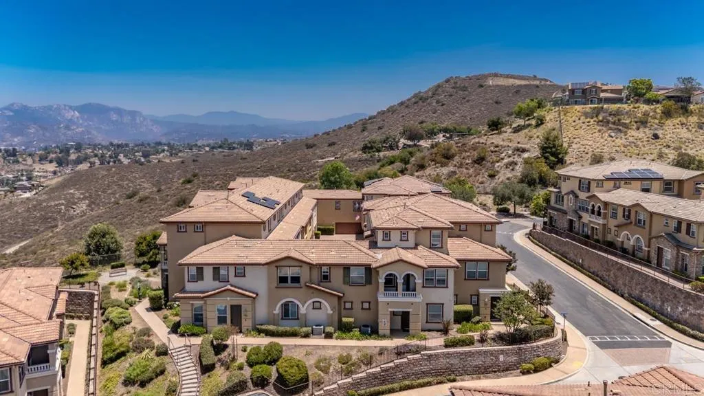 https://cdn.realtyfeed.com/cdn/127/306481655/c1034bb9a9ab584c4c3111322cf33a46.webp