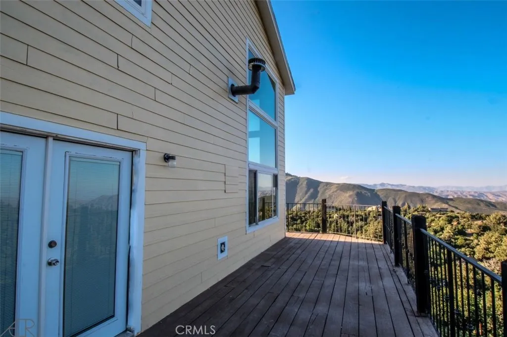 https://cdn.realtyfeed.com/cdn/127/306481737/45255c50f4956970a549734032eddf58.webp
