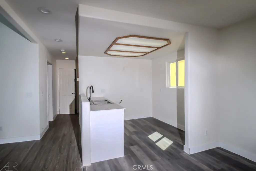 https://cdn.realtyfeed.com/cdn/127/306481737/9ddc1626ee1cfe205fd40d953e1784e3.webp