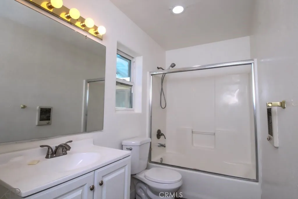 https://cdn.realtyfeed.com/cdn/127/306481737/d0c0e4029294aa0d435a3652cb7d63d2.webp