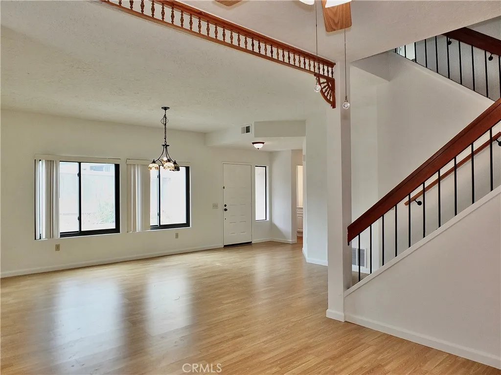 Photo #42: PW25144833 Listing: Photo #42