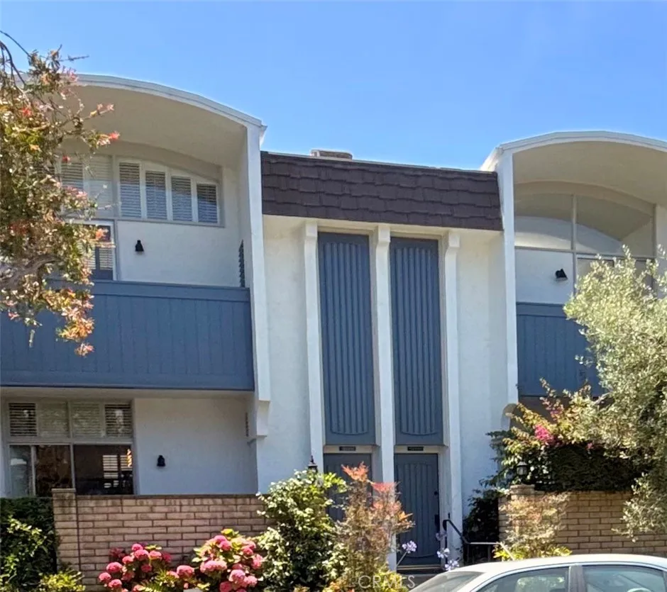 13232 Fiji Way Unit C, Marina del Rey, CA 90292