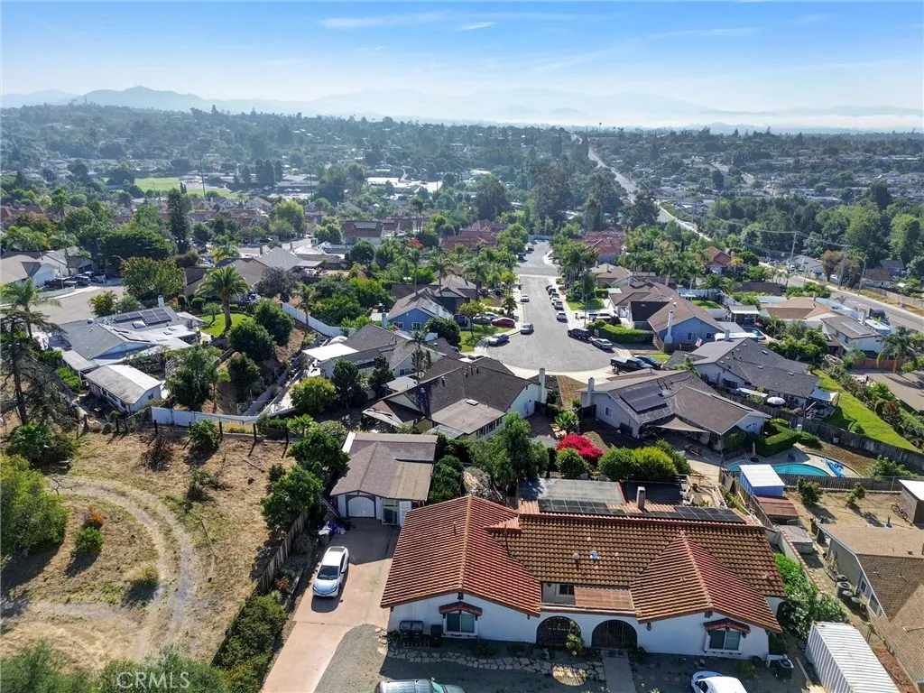 https://cdn.realtyfeed.com/cdn/127/306481929/3aea4e69136174cb2593f6221517d52f.webp