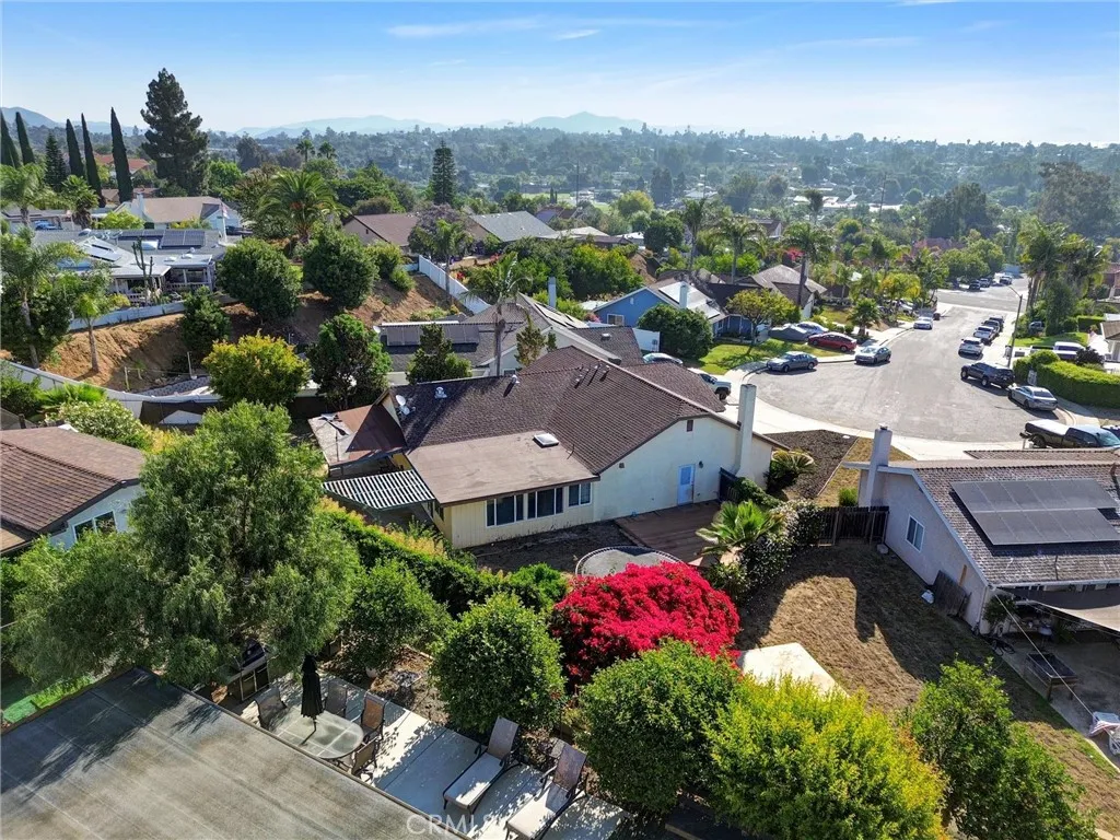 https://cdn.realtyfeed.com/cdn/127/306481929/ee67c2cb553bf53925a533d45f1b296a.webp