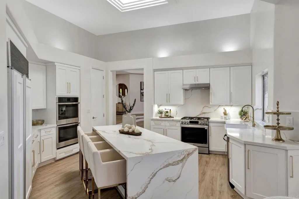https://cdn.realtyfeed.com/cdn/127/306481956/2d446deca441a9c791043505a15fbe1c.webp