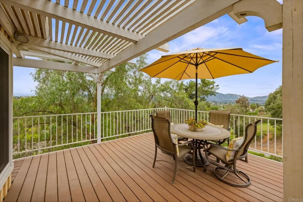 https://cdn.realtyfeed.com/cdn/127/306481965/858d77c07080e88a59a35cb0c8f882b7.webp