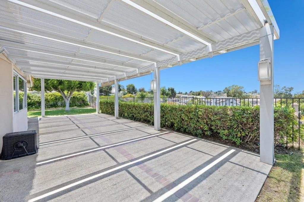 https://cdn.realtyfeed.com/cdn/127/306481976/795f94caf62e6b06e499d2f3c2c4dfdc.webp