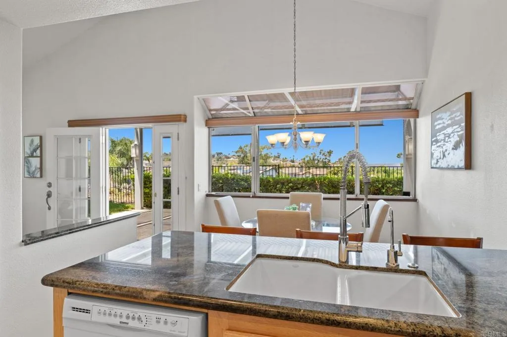 https://cdn.realtyfeed.com/cdn/127/306481976/fbfb3b75c6d216617b41a1cfa452eed3.webp
