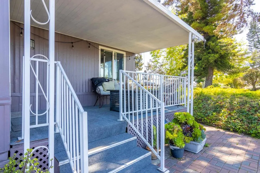 https://cdn.realtyfeed.com/cdn/127/306482035/abd155f8e3c0e52b2cb4c4f735b4a23f.webp