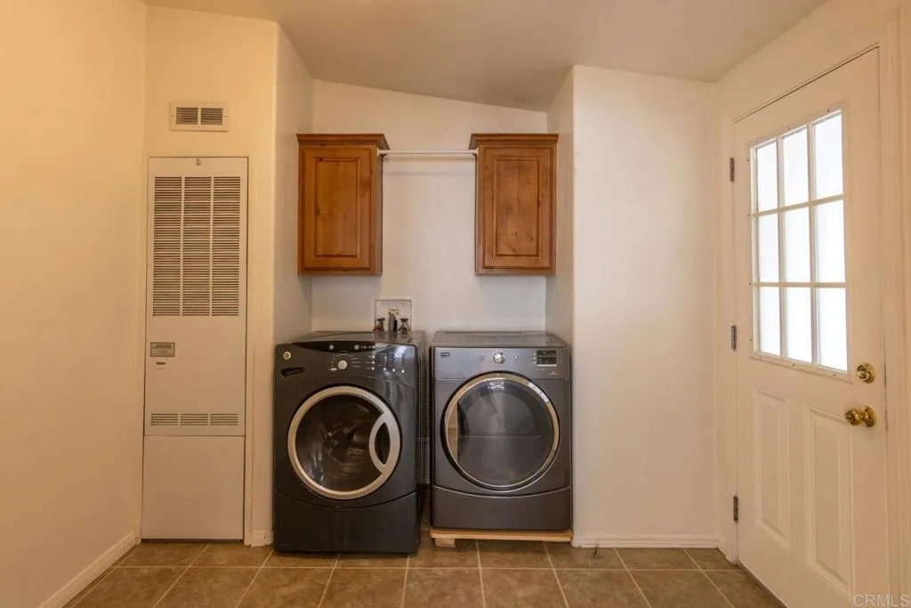 https://cdn.realtyfeed.com/cdn/127/306482036/a2672c130d57f523a941e5e6f53bedc8.webp