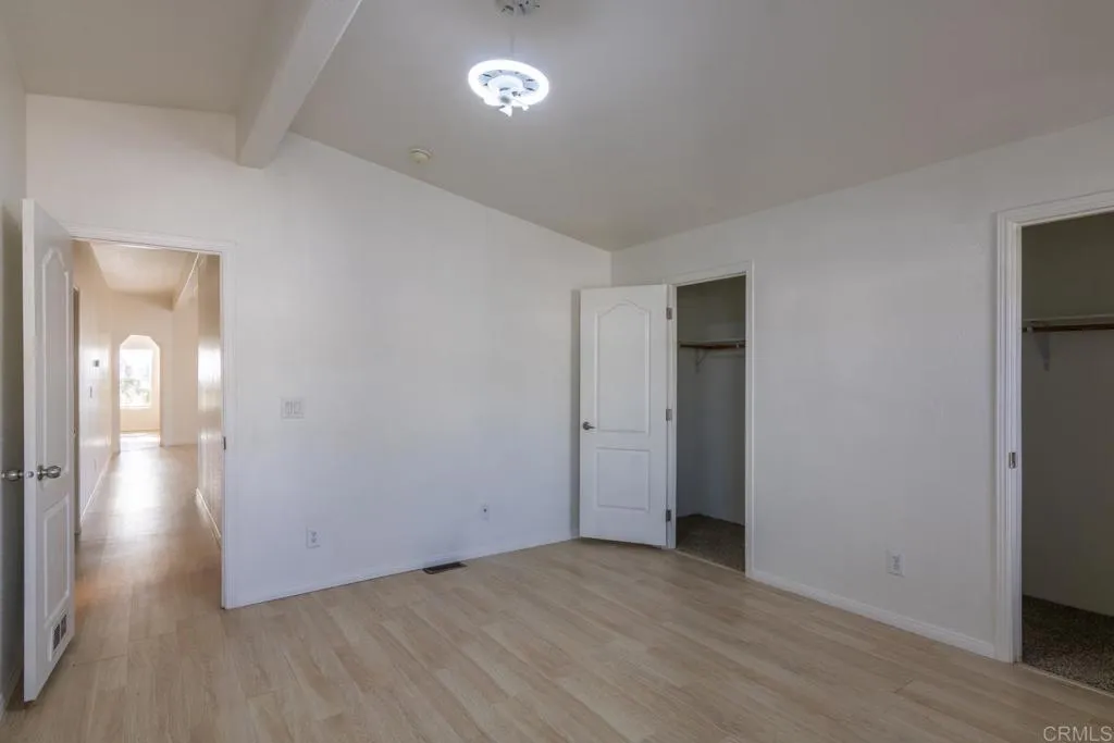 https://cdn.realtyfeed.com/cdn/127/306482036/ad105b9858a0bac9aeb091930ae09636.webp