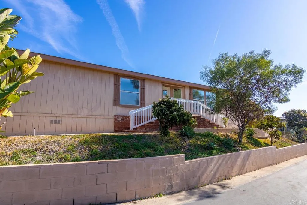 https://cdn.realtyfeed.com/cdn/127/306482036/d66eedd12e836fca23c102259274adc7.webp