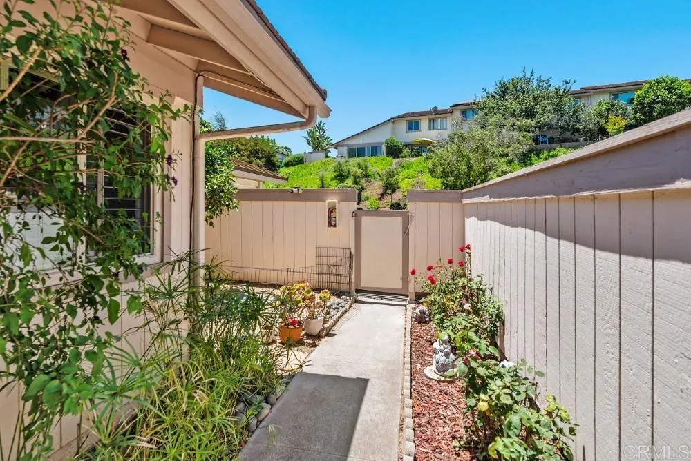 https://cdn.realtyfeed.com/cdn/127/306482155/12594d532cf6c4b9ffcd08117c4ff3c3.webp
