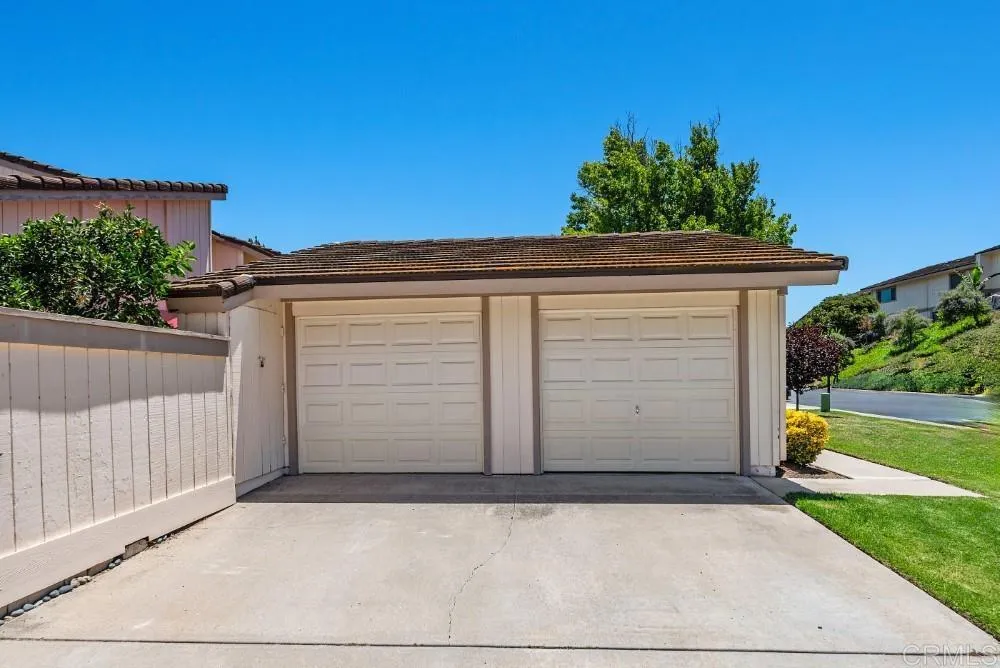 https://cdn.realtyfeed.com/cdn/127/306482155/6e6467e4bf6d5376bb6d85262ee837aa.webp