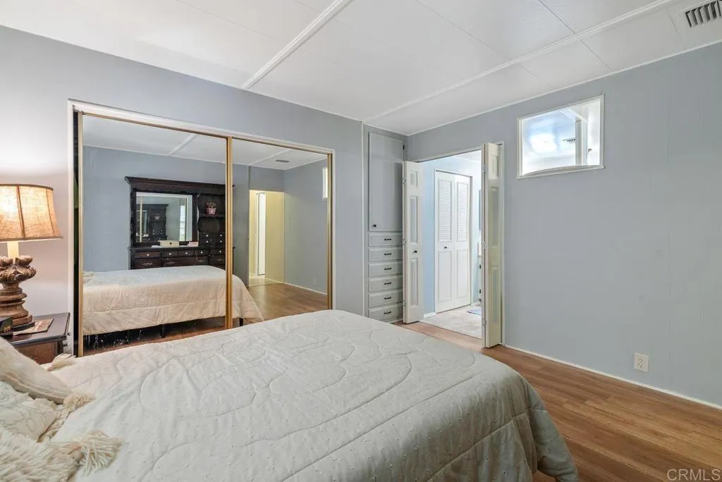 https://cdn.realtyfeed.com/cdn/127/306482337/aa9df8a0672a423584d64071b39f6013.webp