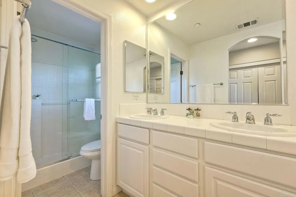 https://cdn.realtyfeed.com/cdn/127/306482594/2276af7a72c2c54c937f283d187ef921.webp