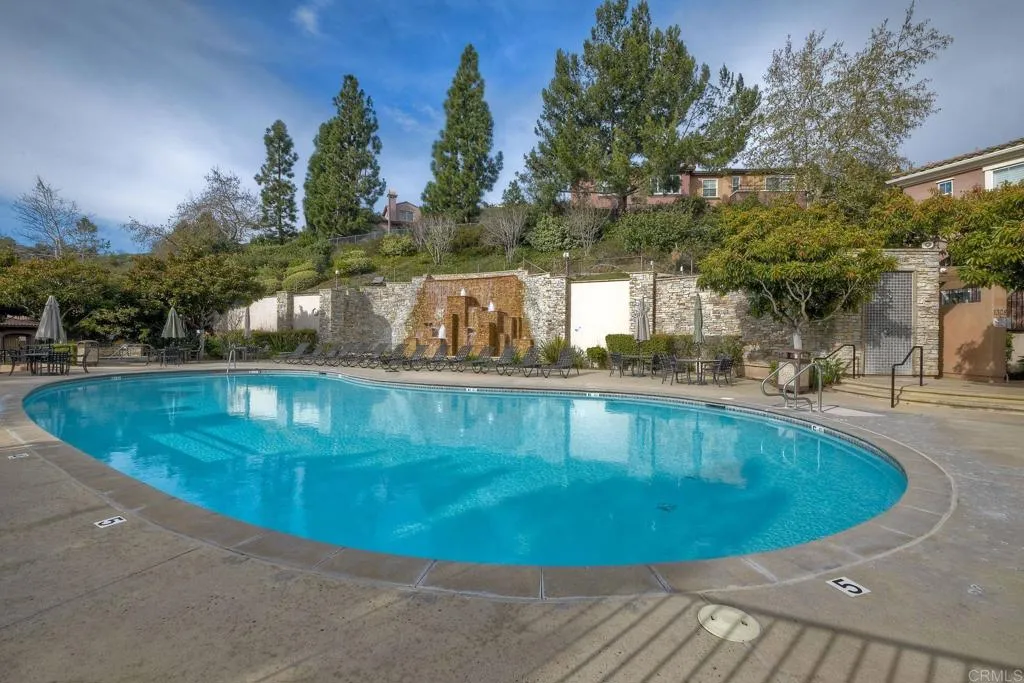 https://cdn.realtyfeed.com/cdn/127/306482594/687a1d2dc9def99c3caa5f8405bcdb7b.webp