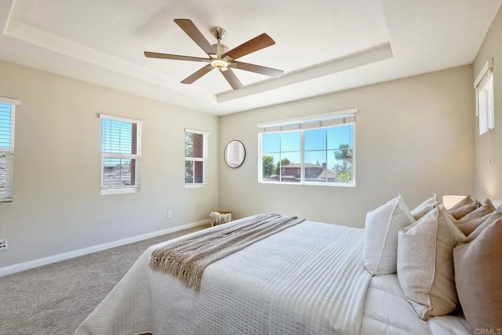 https://cdn.realtyfeed.com/cdn/127/306482594/e5a5910612e7bba82bd33a80f7aeec25.webp
