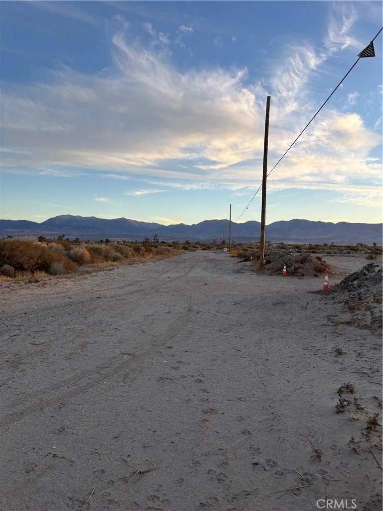 Littlerock, CA 90063