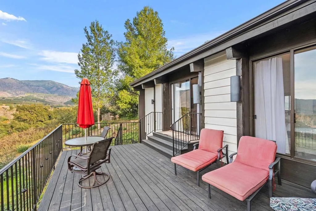 https://cdn.realtyfeed.com/cdn/127/306482745/265a9e5cfd1326135d026820aaa6cd16.webp