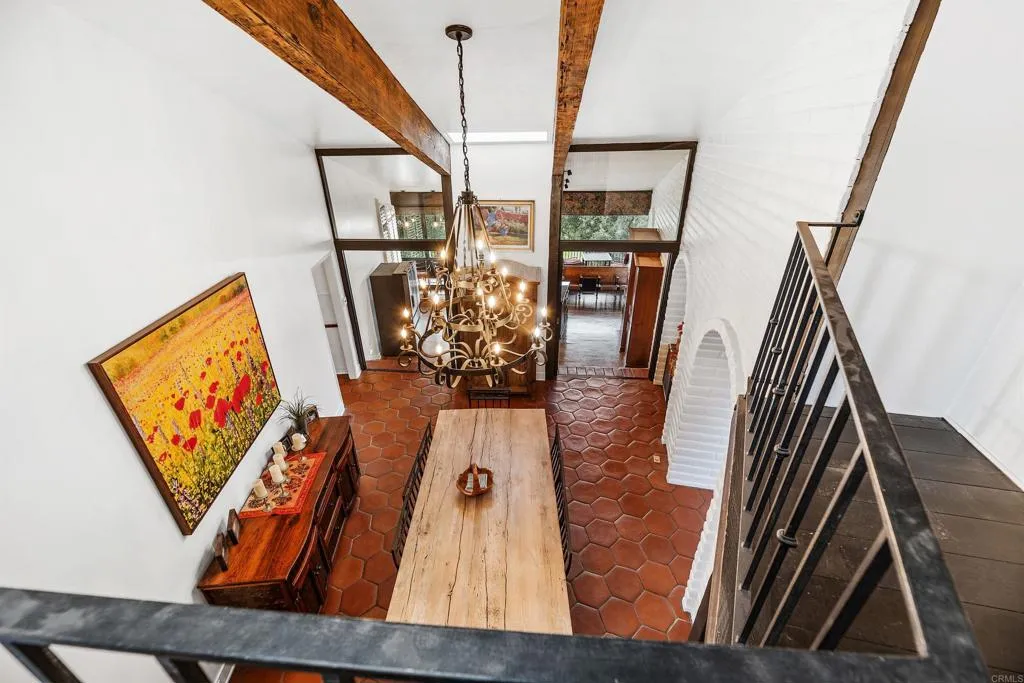 https://cdn.realtyfeed.com/cdn/127/306482745/9e4837b2411a749345634cbe1d2b3aa1.webp