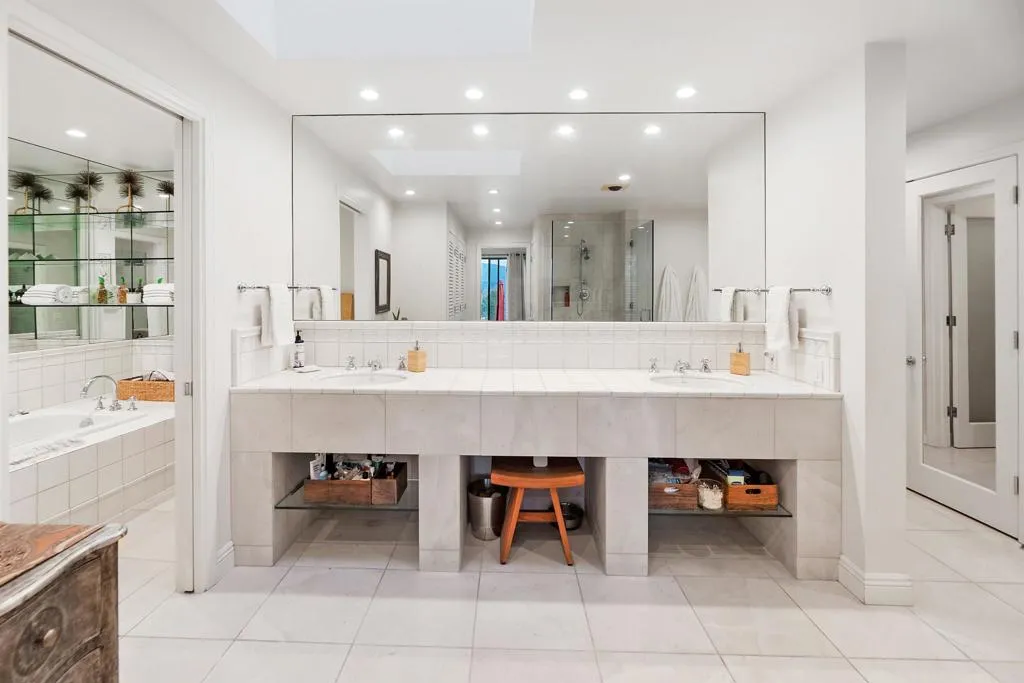 https://cdn.realtyfeed.com/cdn/127/306482745/e278fd48324a43d8c97306e5bdcdf62f.webp