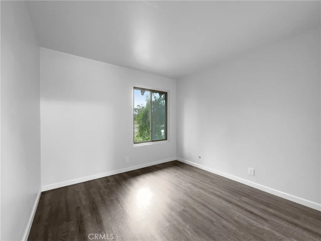 https://cdn.realtyfeed.com/cdn/127/306482781/24aa3a4f75a2e89b416bca8cfb65671e.webp