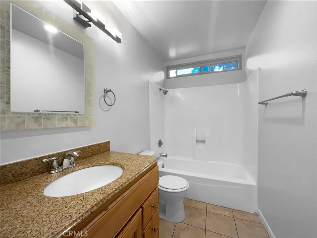 https://cdn.realtyfeed.com/cdn/127/306482781/ff6fb24da457ebdcba8607cee5c11044.webp