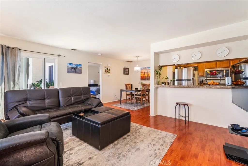 Photo #10: OC25148049 Listing: Photo #10