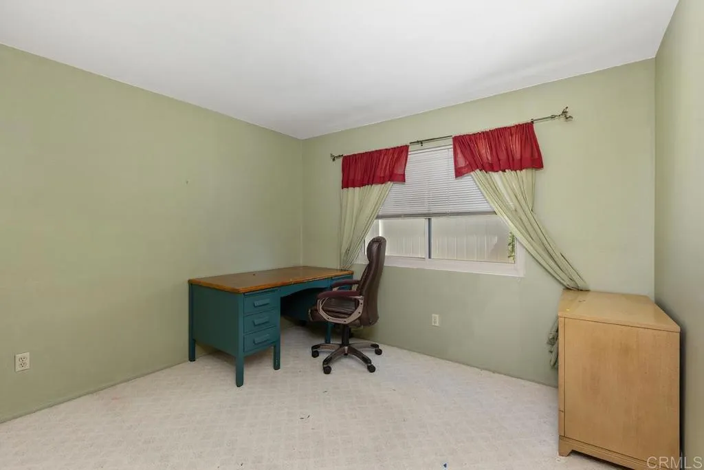 https://cdn.realtyfeed.com/cdn/127/306482810/5a5d1ebe3c2f5476b3c99a67d3721105.webp
