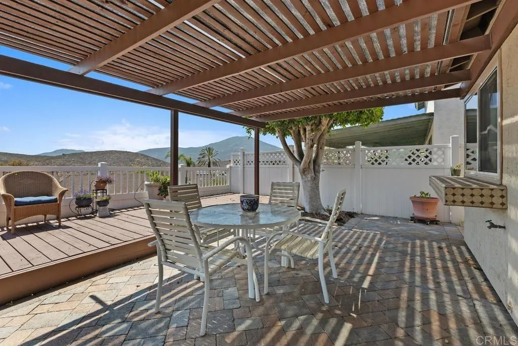 https://cdn.realtyfeed.com/cdn/127/306482810/5eafb0d7ef794b7e0cdf8bcd6a68f3e0.webp