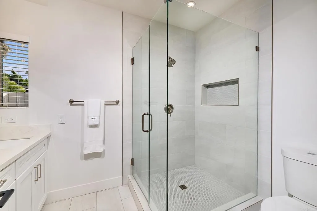 https://cdn.realtyfeed.com/cdn/127/306482857/18113aa48974822c8195c158596229f8.webp