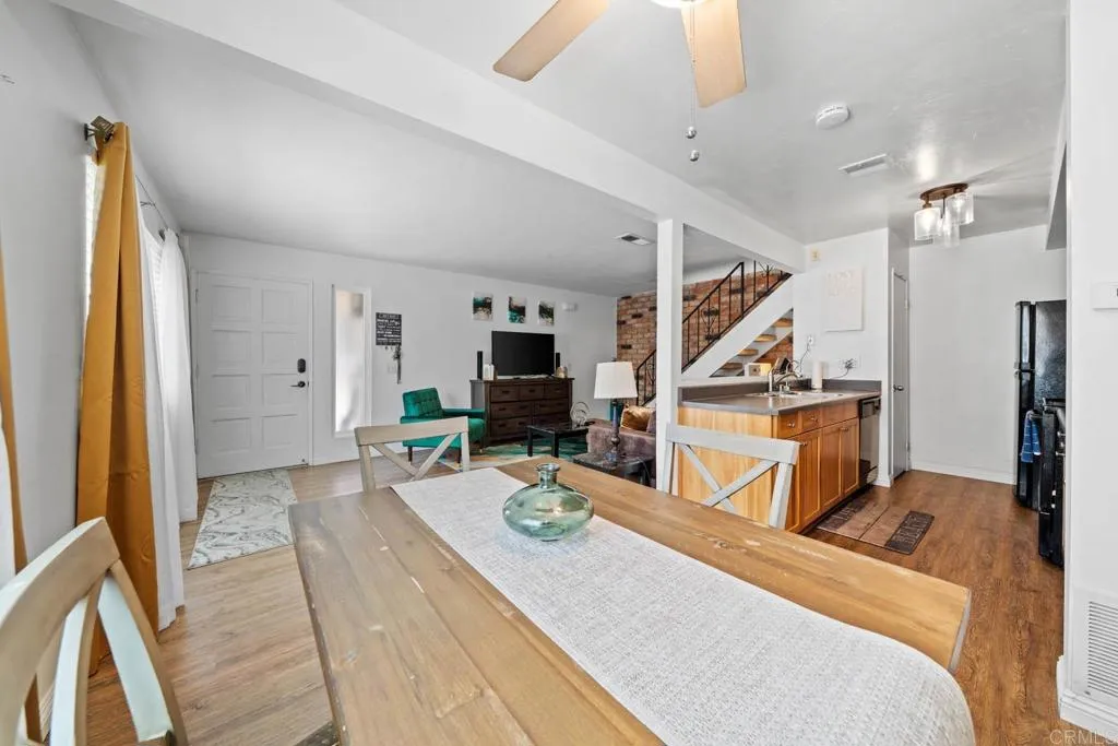 https://cdn.realtyfeed.com/cdn/127/306482876/41f0d449d13f25261cb58a33995d3fe2.webp