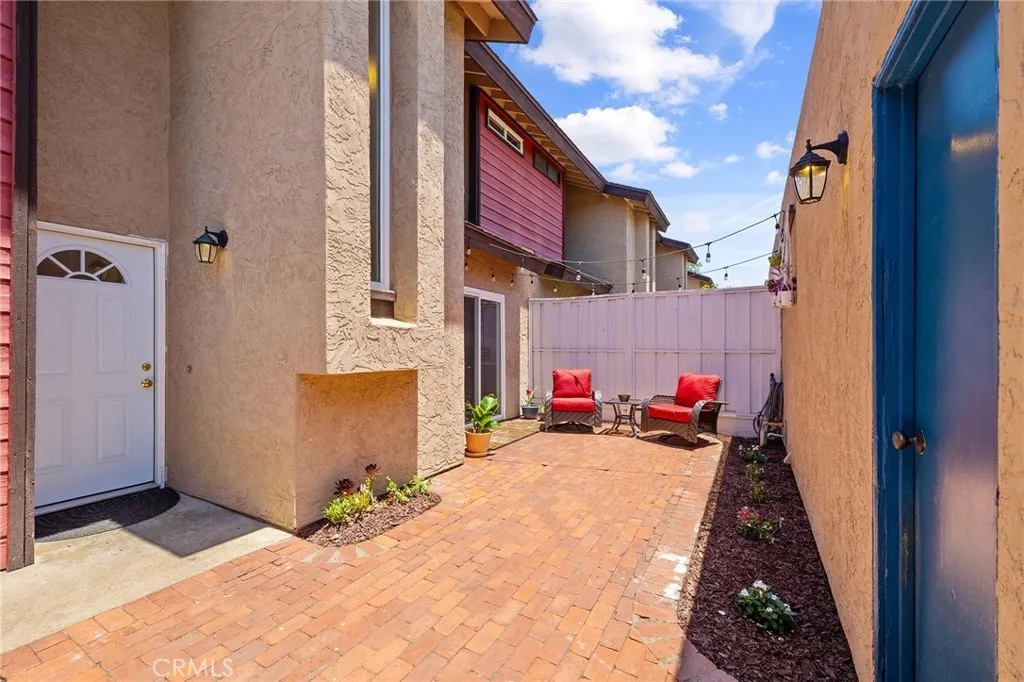 https://cdn.realtyfeed.com/cdn/127/306482992/002cb12c0f667a5dd5313fd1c9d02711.webp