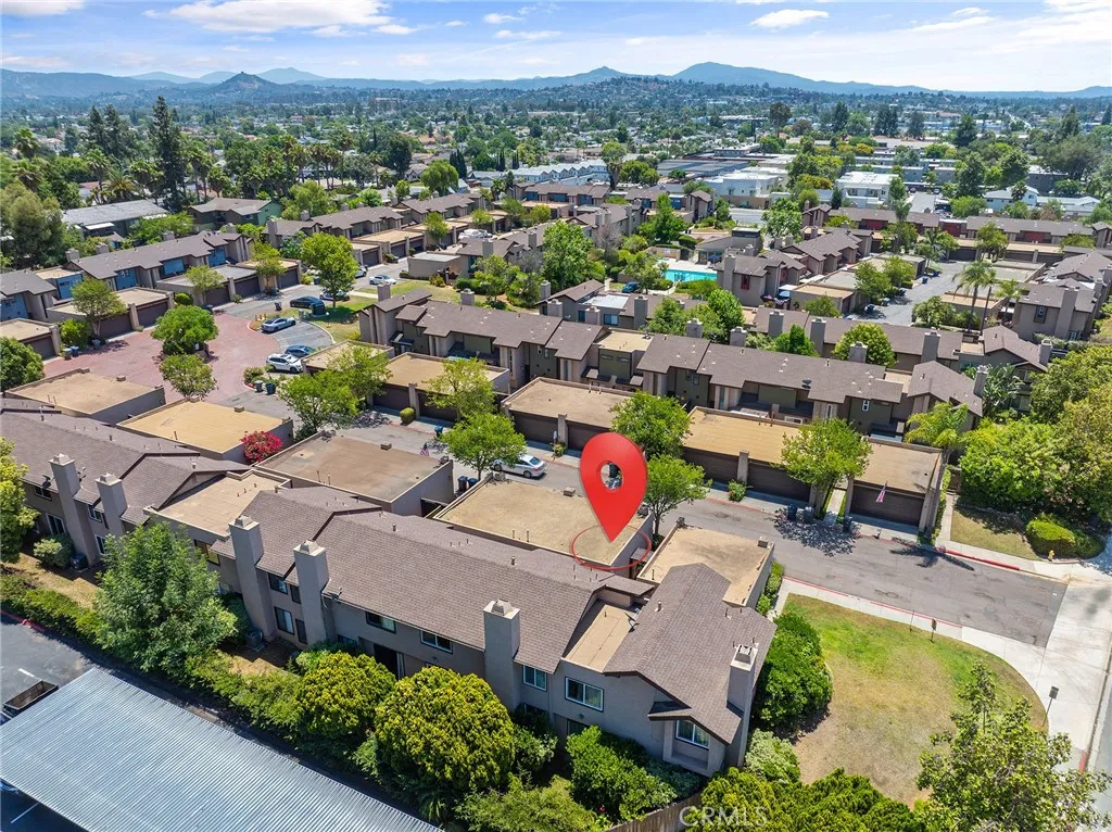 https://cdn.realtyfeed.com/cdn/127/306482992/32c53899d654ca0942cc5d840f73be9c.webp