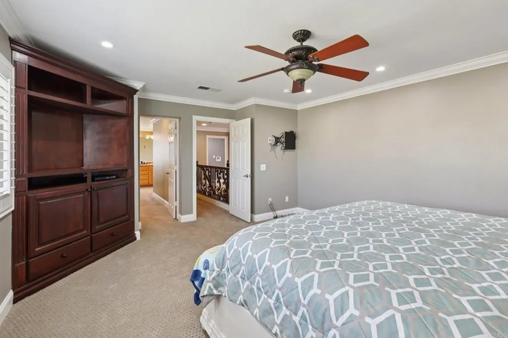 https://cdn.realtyfeed.com/cdn/127/306483060/1a6eebf9de70f73df3e655e620c6e8d3.webp