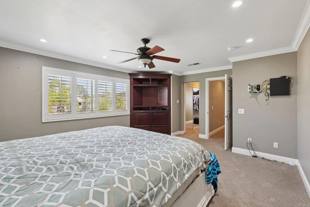 https://cdn.realtyfeed.com/cdn/127/306483060/9b42d6e9de0e540ad5e78b318d85030b.webp