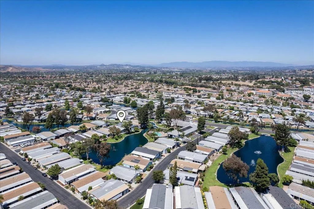 https://cdn.realtyfeed.com/cdn/127/306483083/2c60e765ae390fe132fa19f717750305.webp