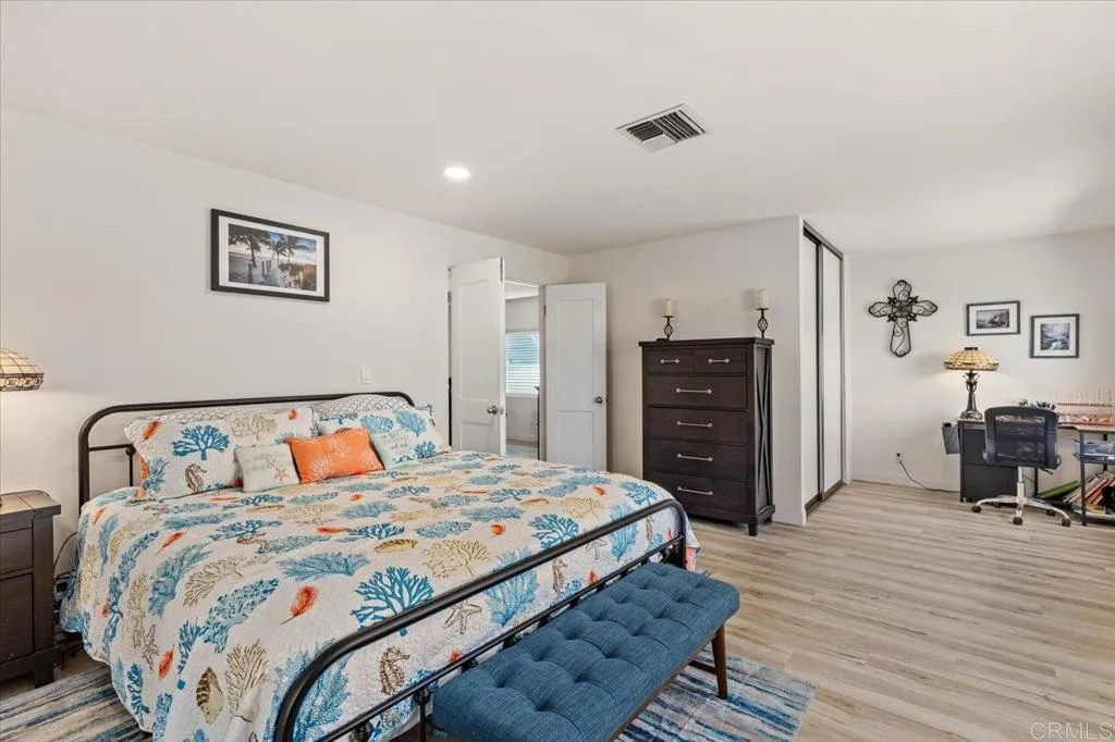 https://cdn.realtyfeed.com/cdn/127/306483083/c4e339f55b9fb1348337e60767a64aa1.webp