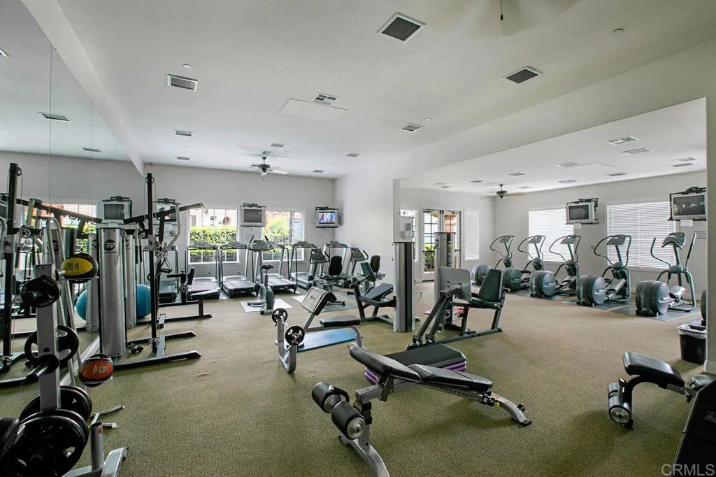 https://cdn.realtyfeed.com/cdn/127/306483103/915f7c1cc49280fc348360a48037a99f.webp