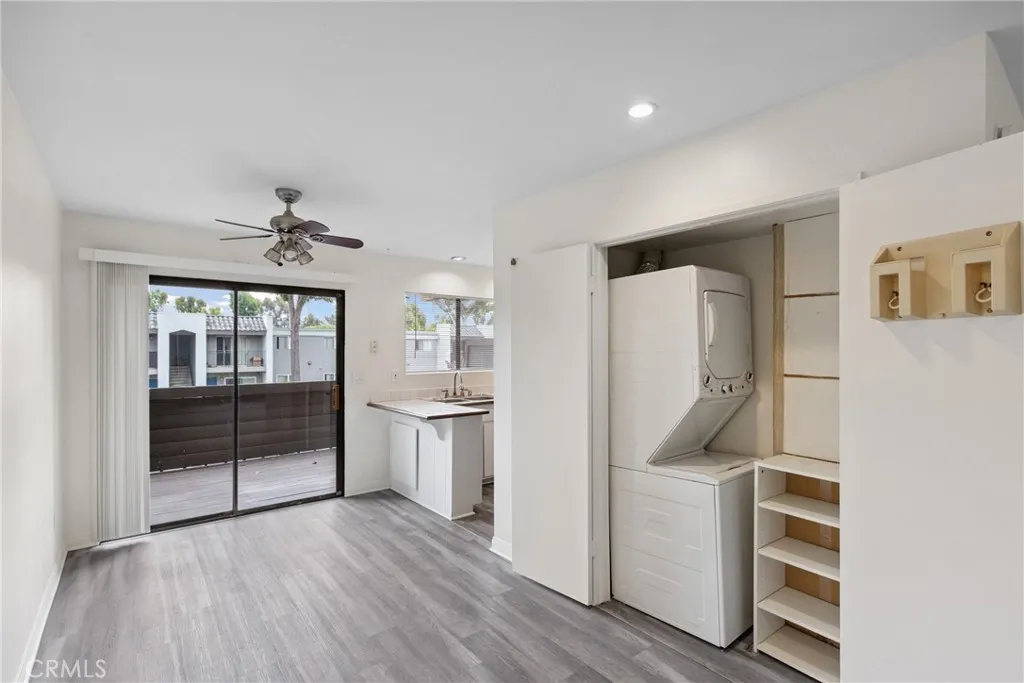 Photo #8: SW25148486 Listing: Photo #8