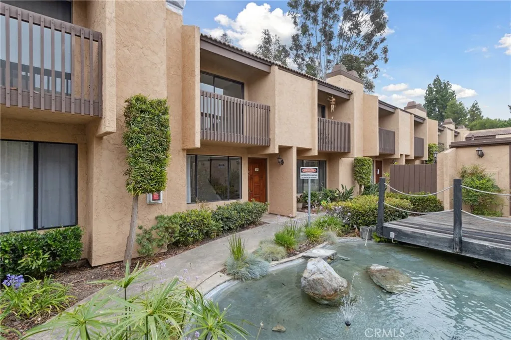 Photo #27: SW25148486 Listing: Photo #27